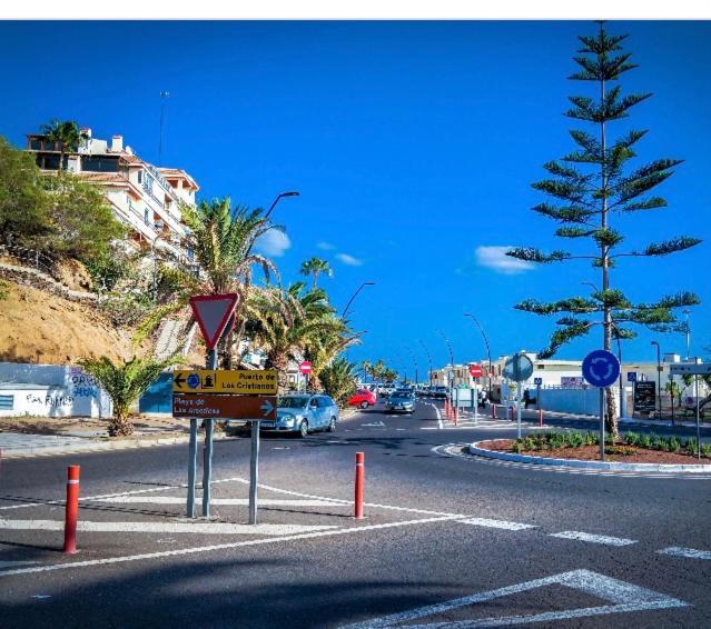 Lovely 2 Bedroom Apartment Near Las Vistas Beach Adults Only! Playa de las Americas  Luaran gambar